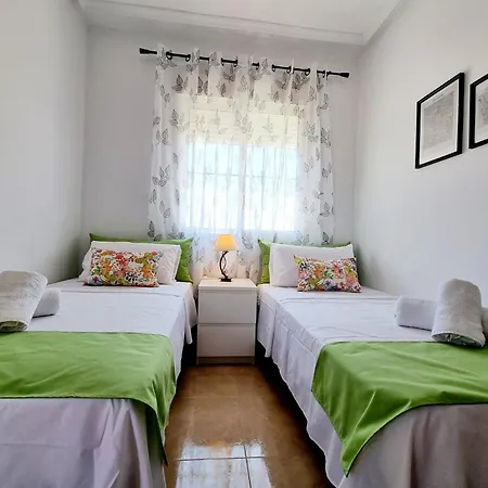 Holiday home Tourist Paco, Ciudad Quesada, Private Pool, Private Parking