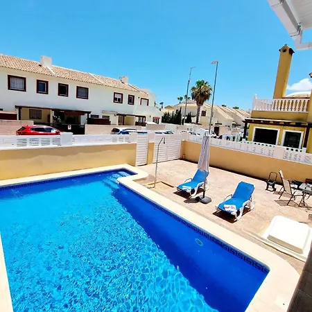 Holiday home Tourist Paco, Ciudad Quesada, Private Pool, Private Parking
