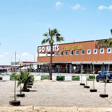 Tourist Paco, Ciudad Quesada, Private Pool, Private Parking *